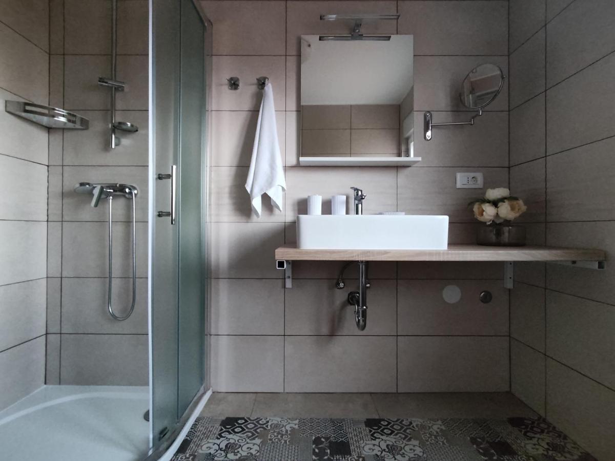 Apartment Marija อูมัค ภายนอก รูปภาพ
