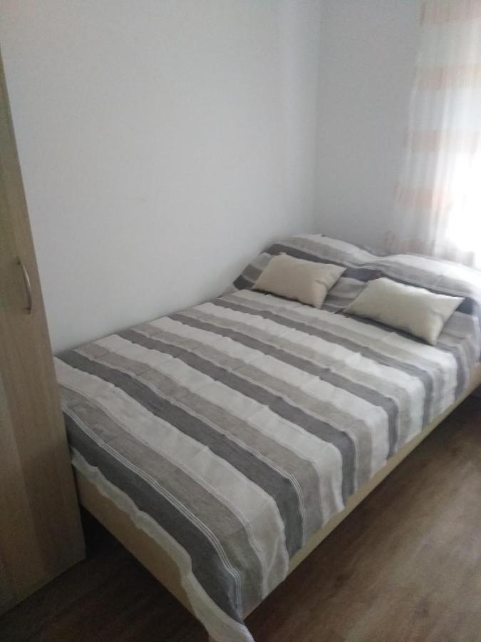 Apartment Marija อูมัค ภายนอก รูปภาพ