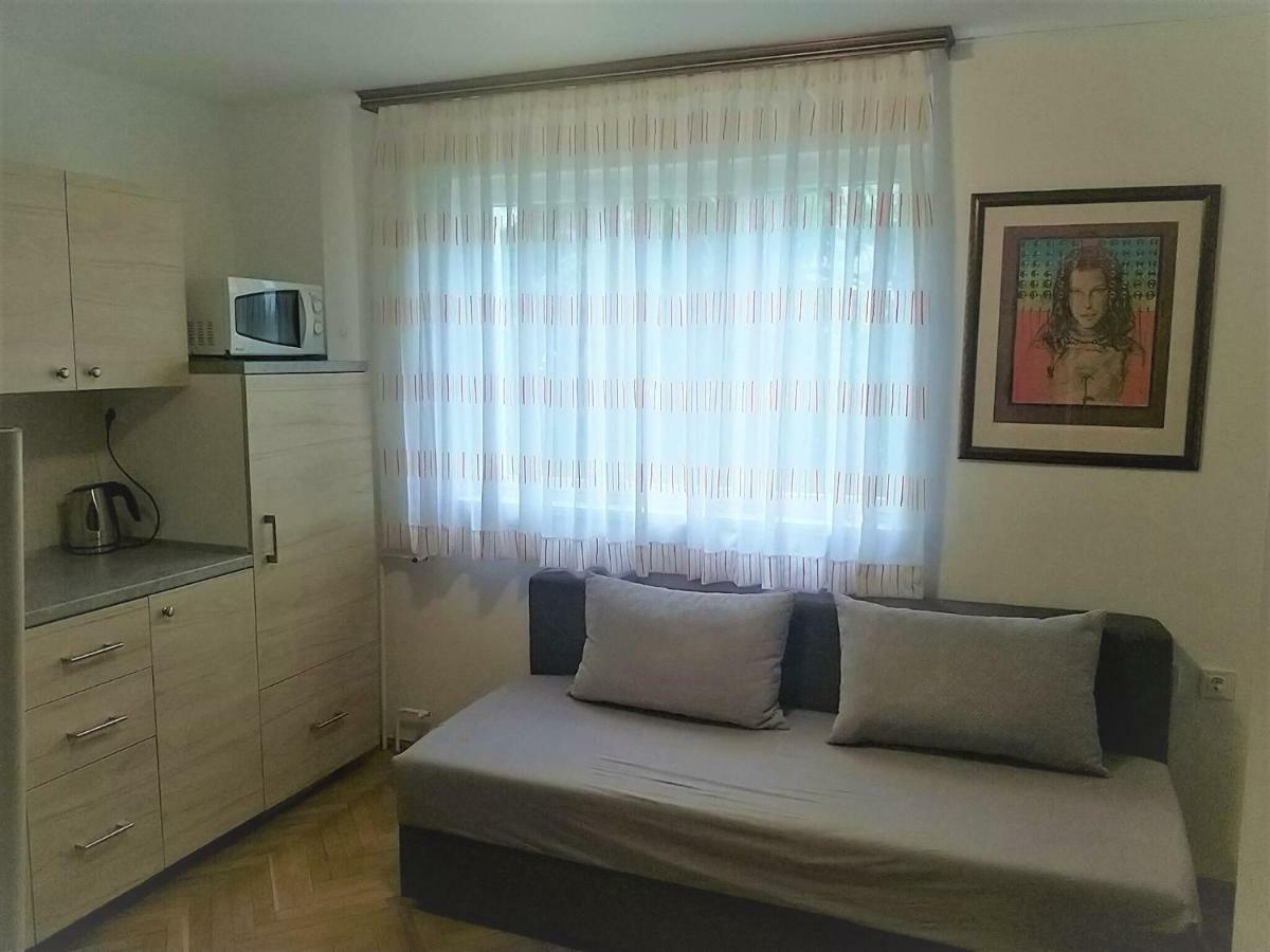 Apartment Marija อูมัค ภายนอก รูปภาพ